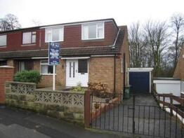 52, Woodley Grove, Middlesbrough TS7 9HY