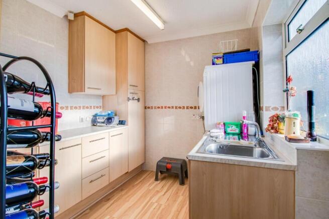 3 bed Detached Bungalow for sale Image 6