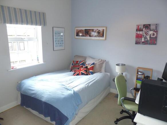 Photo 9