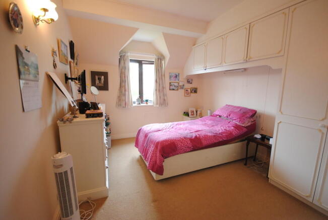 Photo 4