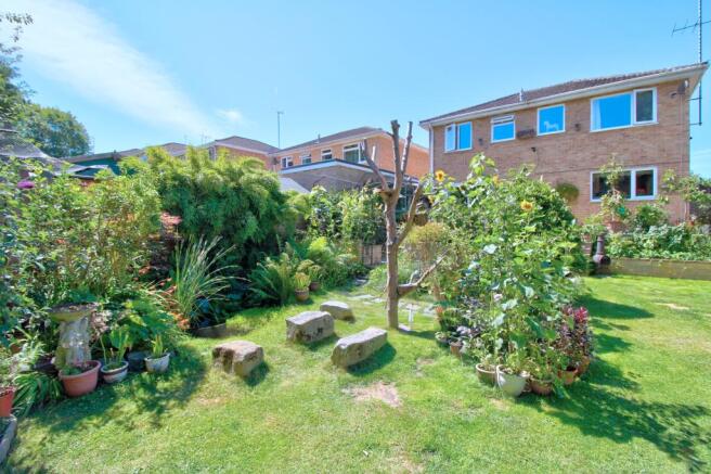 Garden 2 