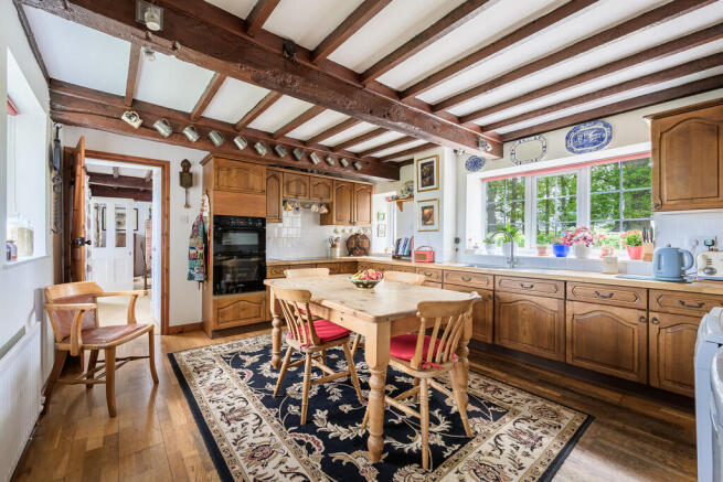 Kitchen 1