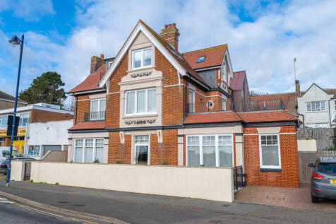 Alexandra House, Undercliff Road West, Felixstowe