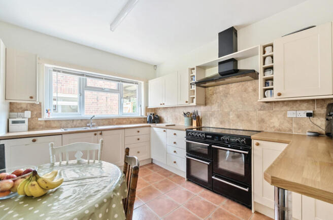 Main Kitchen/Dining