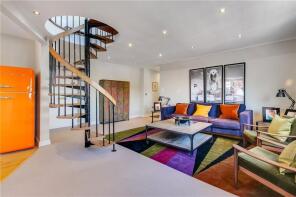 Flat 5, St Loo Court, St Loo Avenue, London SW3 5TJ