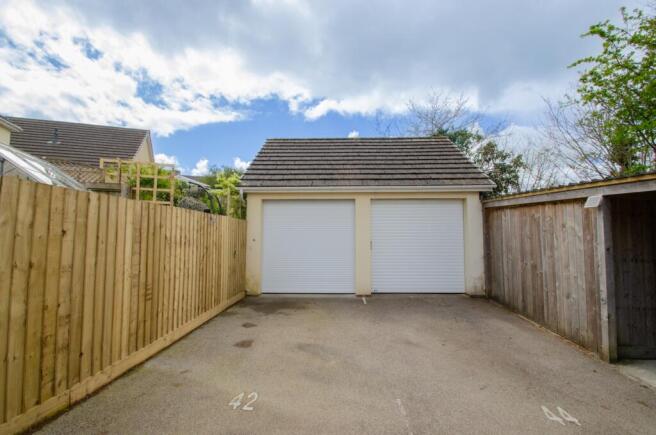 42 Gilbert Road TPS 01208 74182-05