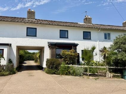 Broom Park, Dartington