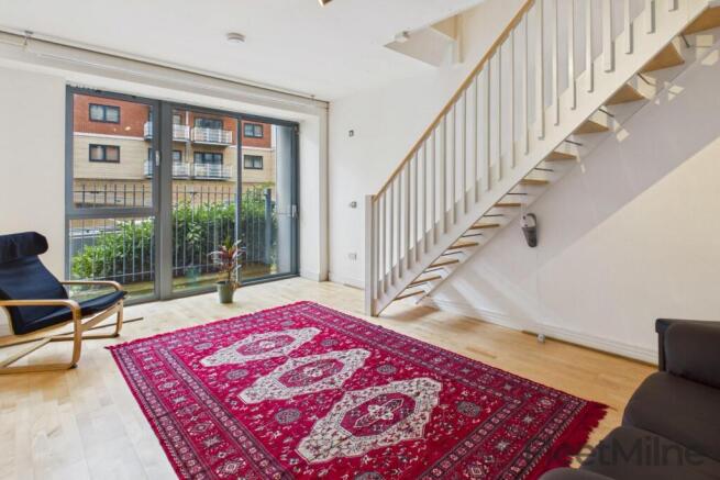 Additional reception room