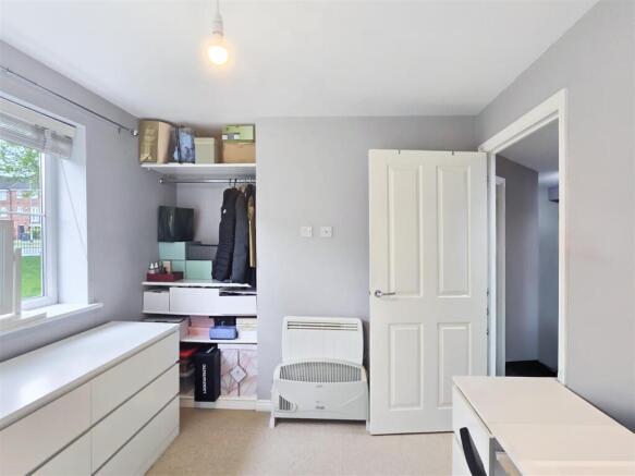 2 bed House for sale Image 10
