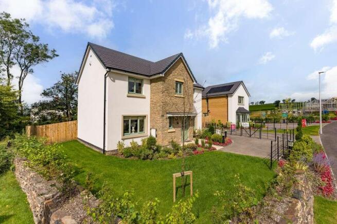 4-bed detached on Molbrook Road,
South Molton,
Devon,
EX36, £400,000