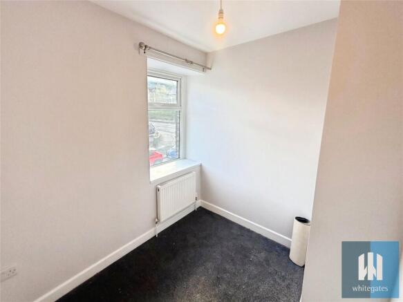 2 bed Terraced to rent Image 9