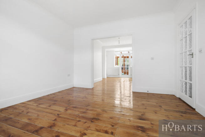 Spacious Three-Bedroom Family Home Near Enfield C