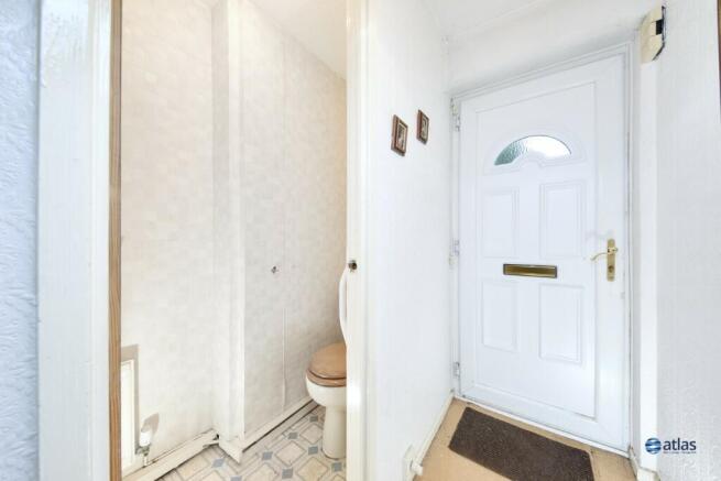 Entryway/W.c