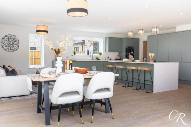 Kitche/Dining/Family Room