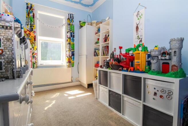2 bed Terraced for sale Image 8