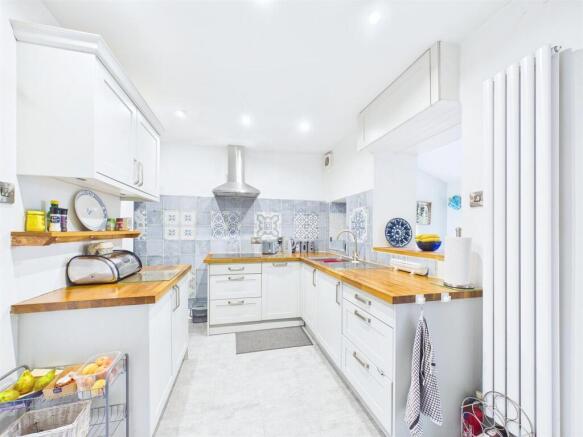 Kitchen.jpg