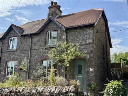 Church Road, Aylburton, Lydney