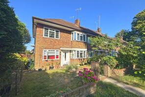 Flat 9, 51 Queens Court, Queens Road, Kingston Upon Thames KT2 7SP