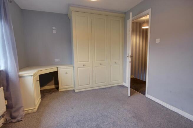 2 bed Terraced for sale Image 12