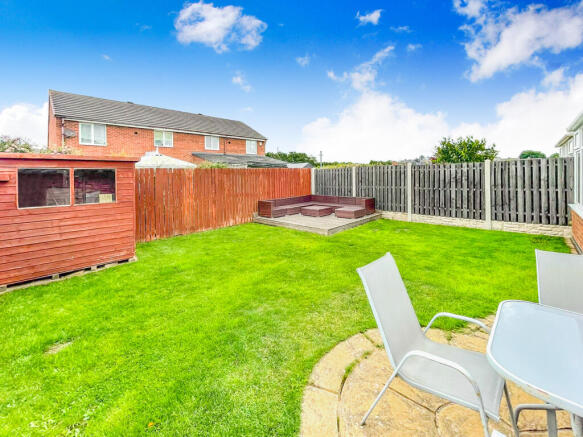 3 bed Semi-Detached for sale Image 8