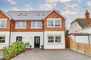 28a, St Clement's Avenue, Leigh-on-sea SS9 3BL