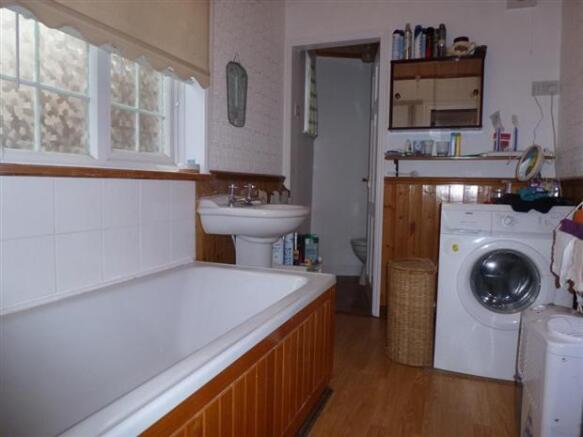 Photo 6