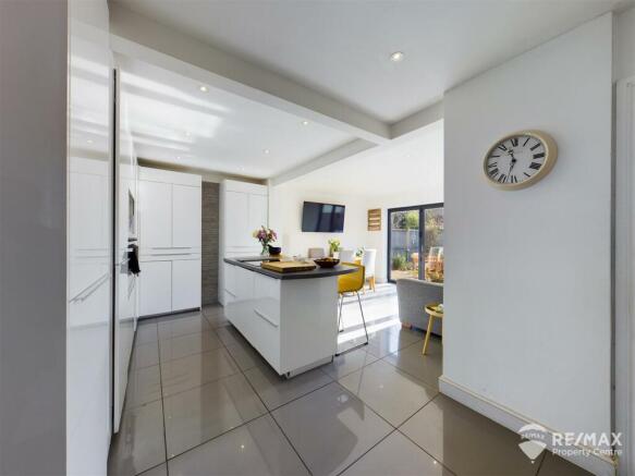 Kitchen 7.jpg