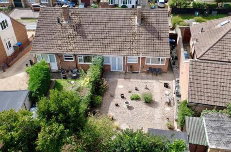 High Hill Avenue, Rothwell, Kettering