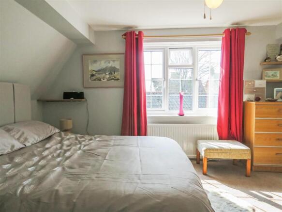 Bed 1 (a).JPG