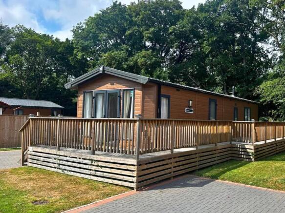 2 bed Lodge for sale Image 9