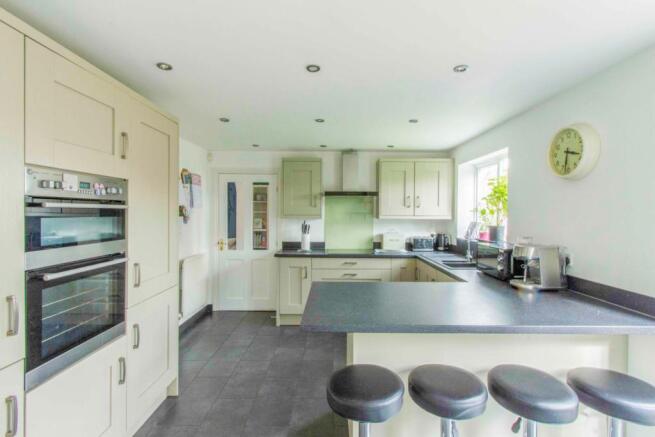 Kitchen/Breakfast