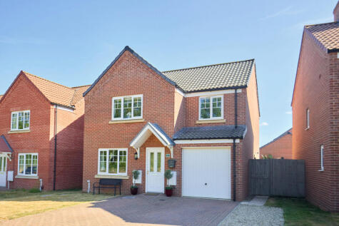 Coldham Grove, Wymondham, NR18