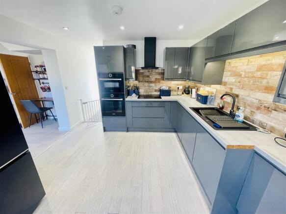 Open Plan Kitchen/Dining Room