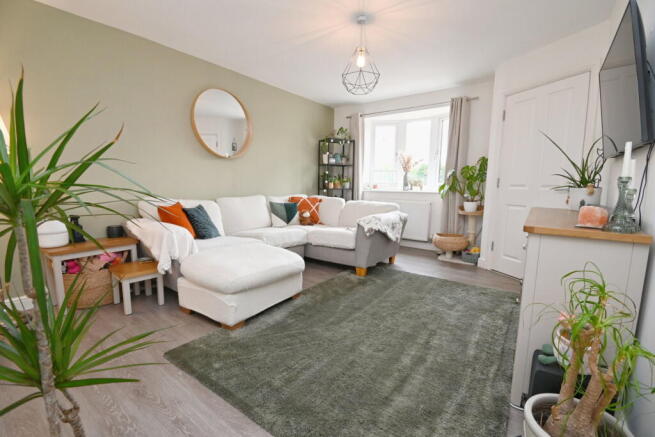 3 bed Town House for sale Image 4