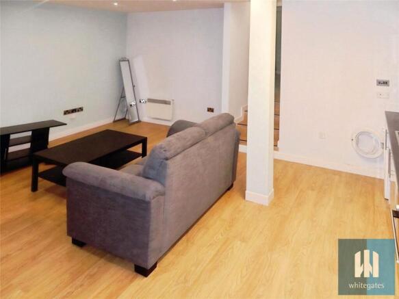 2 bed Apartment to rent Image 5