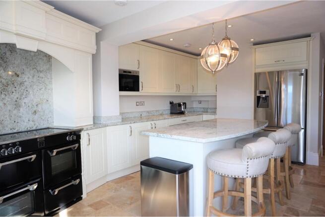 Kitchen / Breakfast