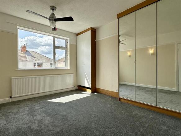 3 bed Semi-Detached for sale Image 11