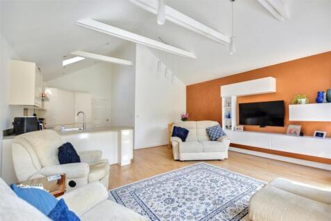 Burnham Avenue, Chilwell, Nottingham