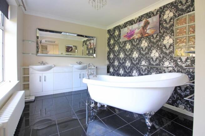 Master En-suite