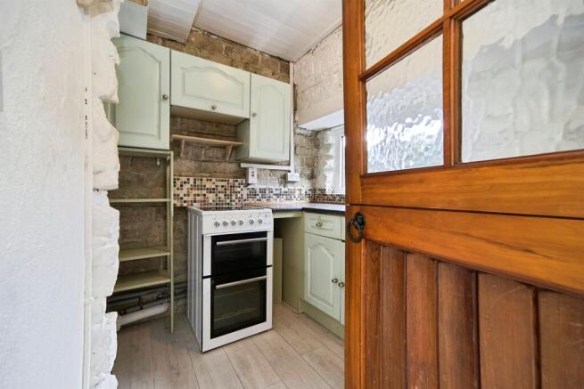 2 bed Cottage for sale Image 5