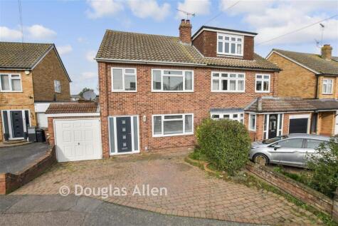 Clare Avenue, Wickford, Essex