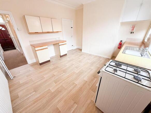 4 bed Terraced for sale Image 7