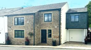 41, Bradshaw Road, Tottington BL8 3PW