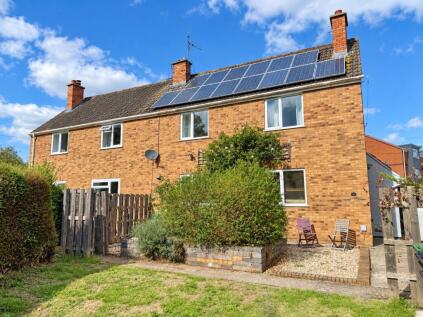 School Road, Monkton Heathfield, TA2