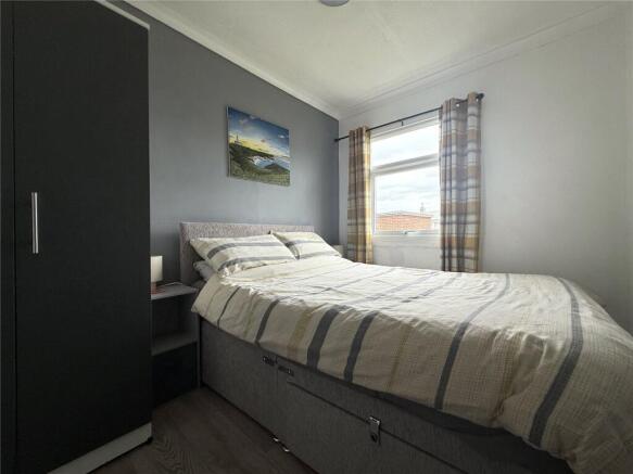 2 bed Bungalow for sale Image 6