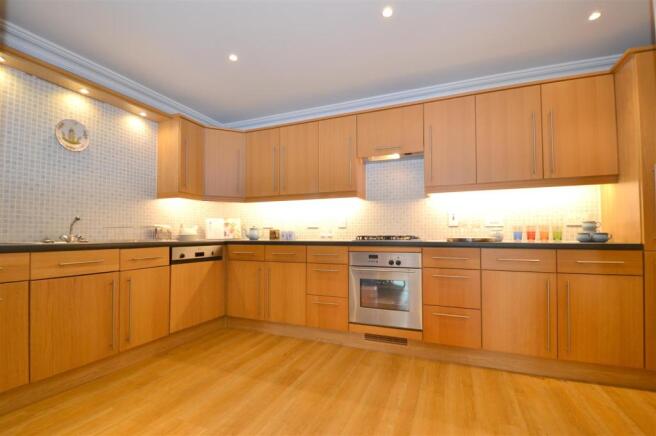 kitchen3.jpg