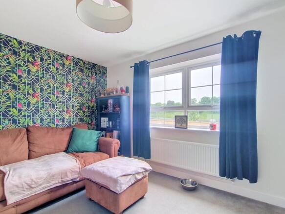 4 bed Town House for sale Image 9
