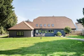 2, School Path, Canterbury CT3 1XA