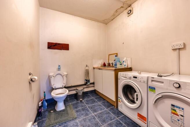 Utility/Cloakroom