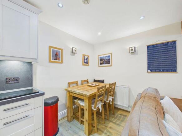 3 bed Cottage for sale Image 4